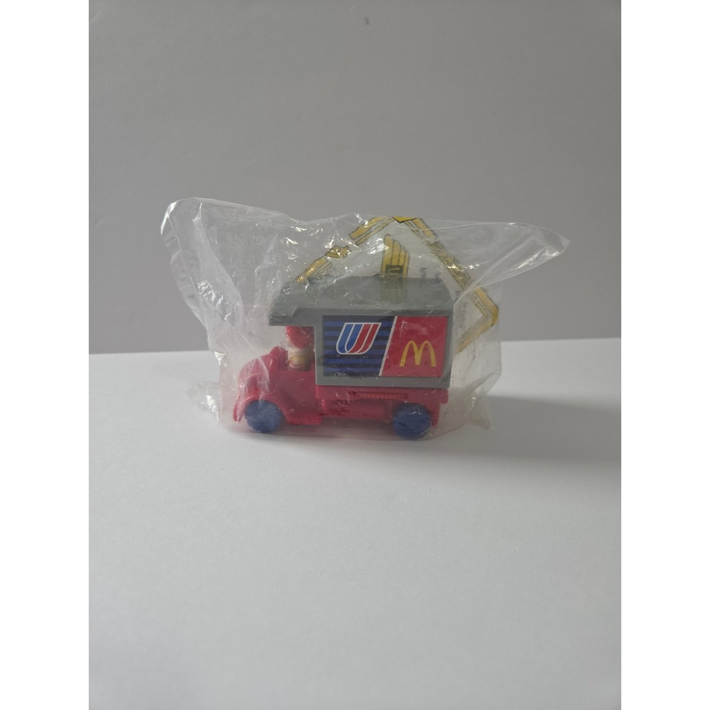 Vintage 1995 McDonalds Friendly Skies United Airlines Catering Truck Toy NIP